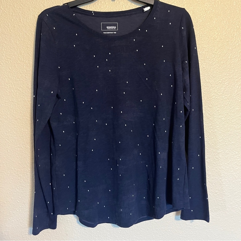 Sonoma Women’s M Navy Blue w/ Silver Diamonds Patterned Long Sleeve Tee